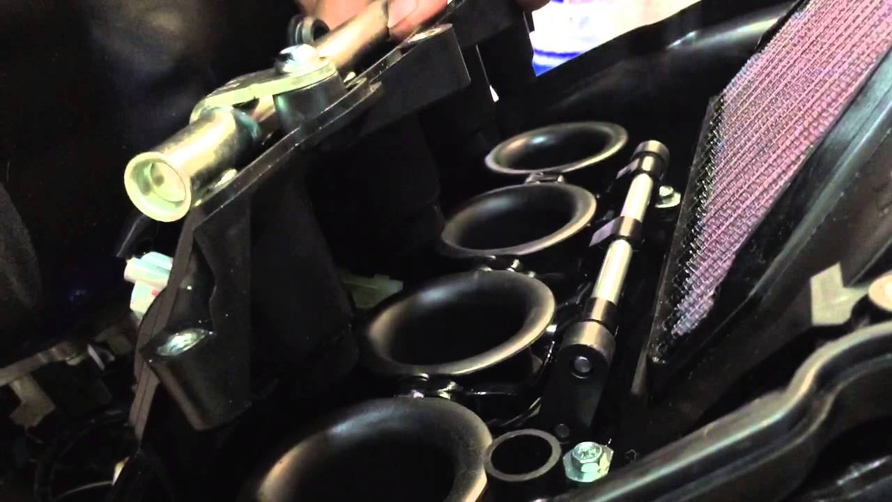 R6 air box inner workings - YouTube