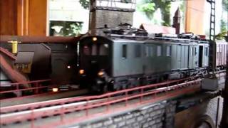 SBB CFF Roco De 4/4 mit Seetalwagen.