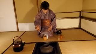 流し点て筒茶碗絞り茶巾薄茶 nagashidate w/ tsutsuchawan
