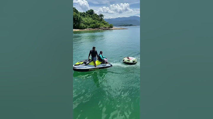 Daniboy andando na boia #viralvideo #viral #shortsvideo #aventura #viralshorts #jetski #angradosreis
