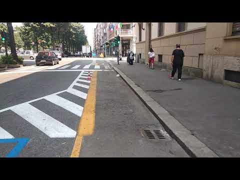 La pista ciclabile di Corso Lecce a Torino