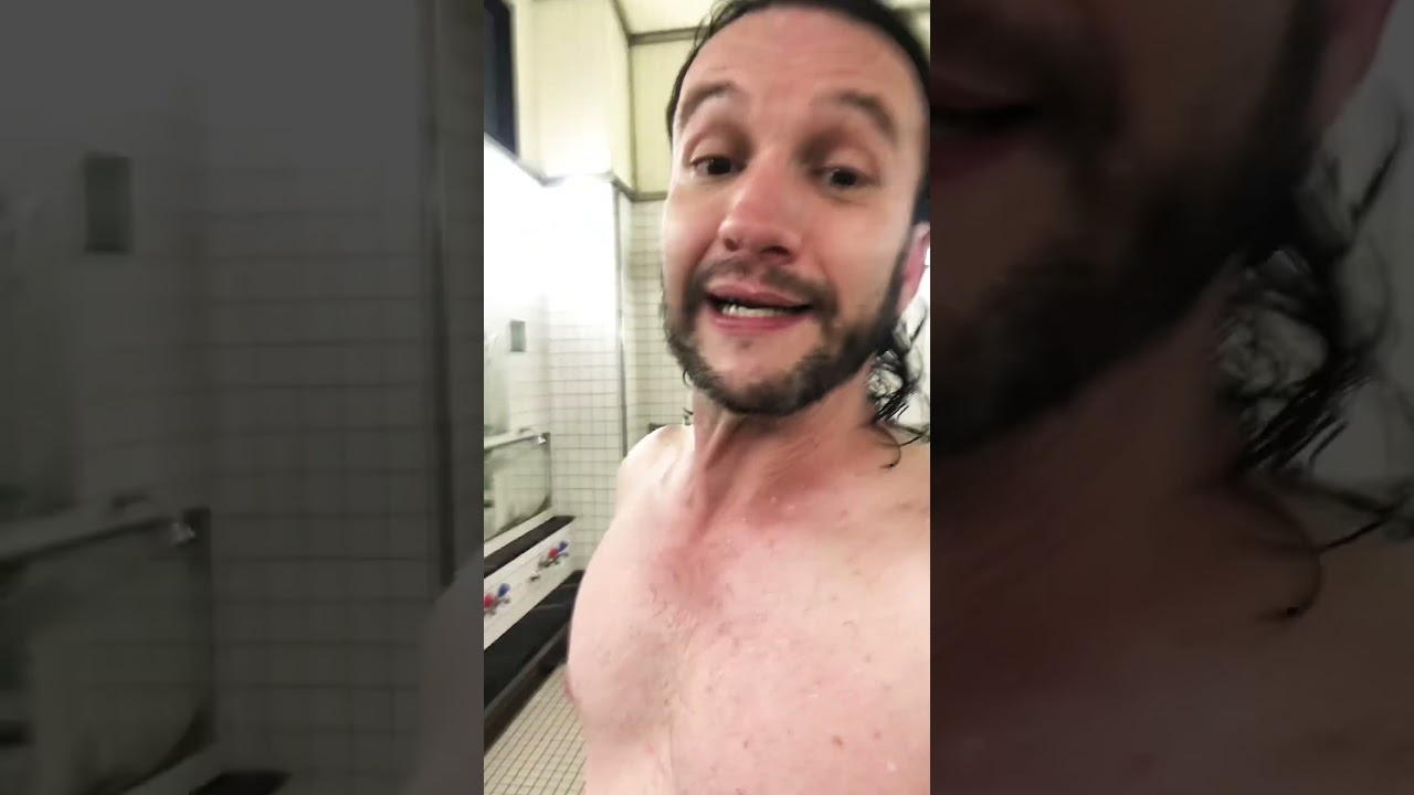 Inside Japanese public bath ofuro very good in winter when is cold and the water is so pure 👺