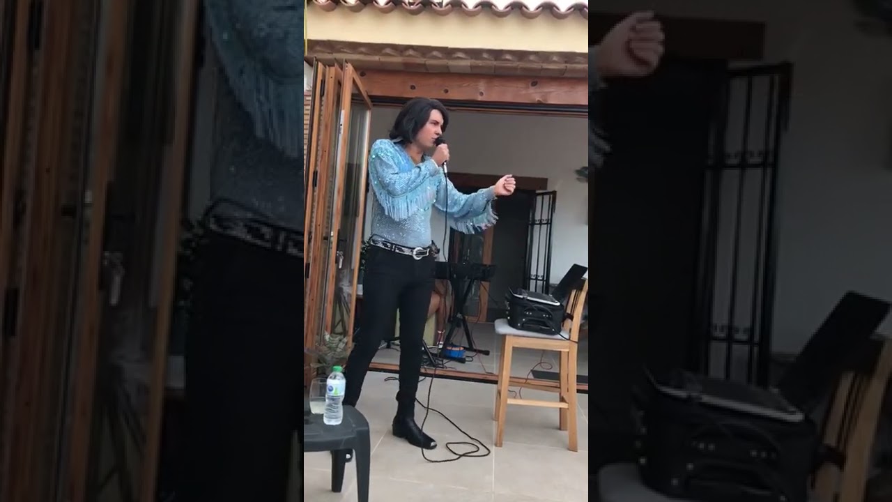 Ben Alexander as Neil Diamond — Both Sides Now LIVE [Joni Mitchell Cover]