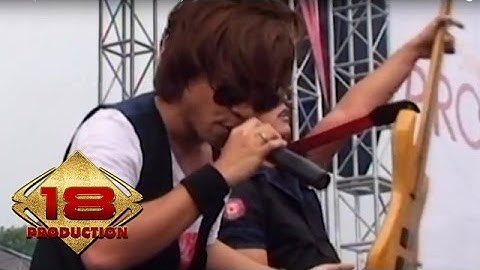J-Rocks - Lepaskan Diriku   (Live Konser Sukabumi 12 Februari 2011)