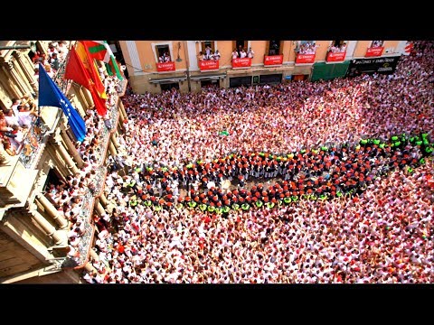 Video: Kā Nokļūt Festivālā Saint-Fermin Pamplonā