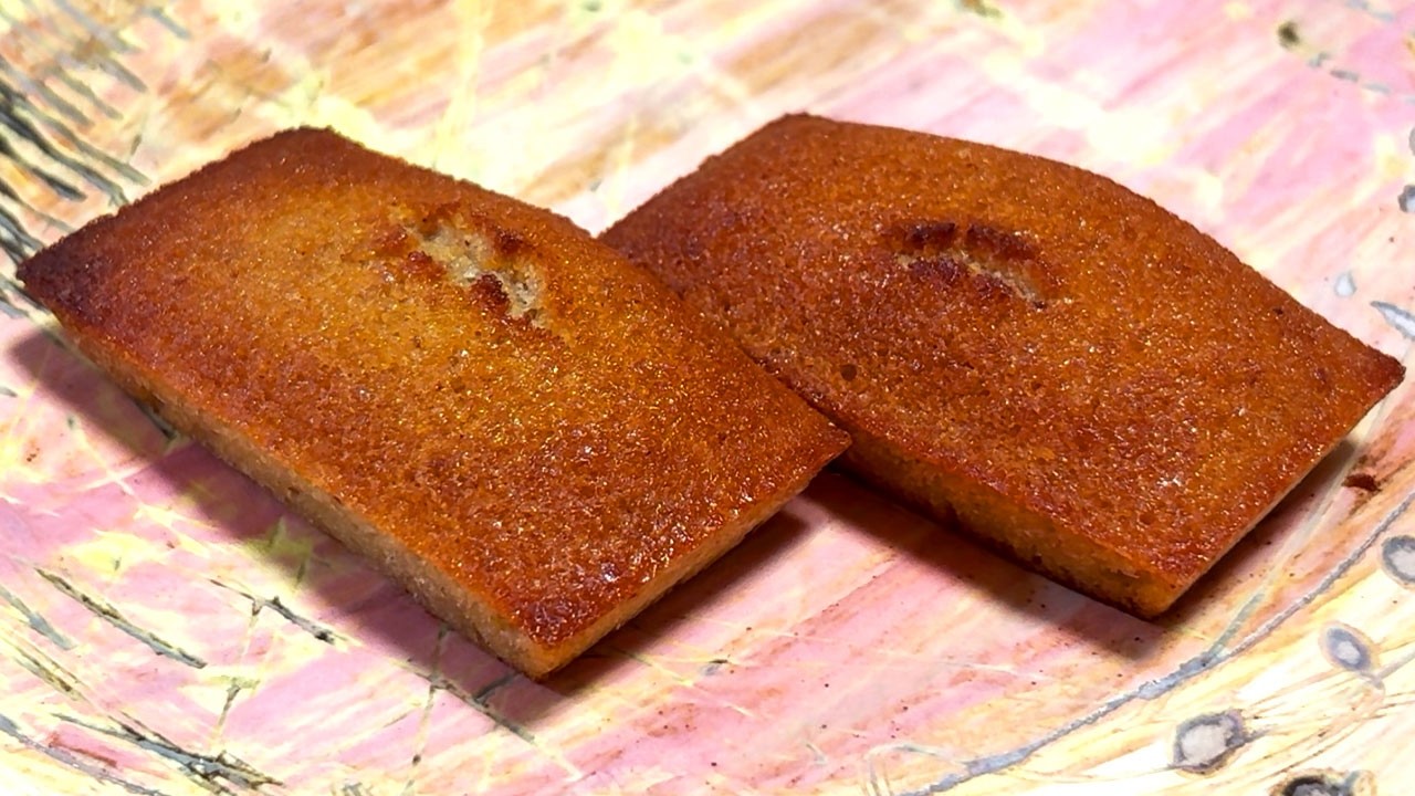 【簡単焼菓子】感動的に美味しいフィナンシェの作り方&食べ時。作ればわかる作らなければ味わえない＝フィナンシェは冷めたてが最高に美味しい！