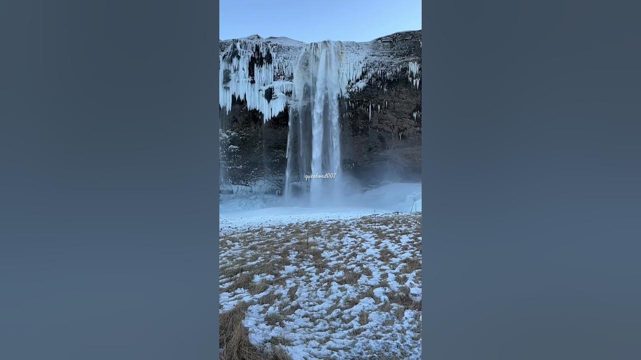 Seljalandsfoss  waterfall in Iceland #waterfall #asmr #nature #sound #travel #iceland #shorts