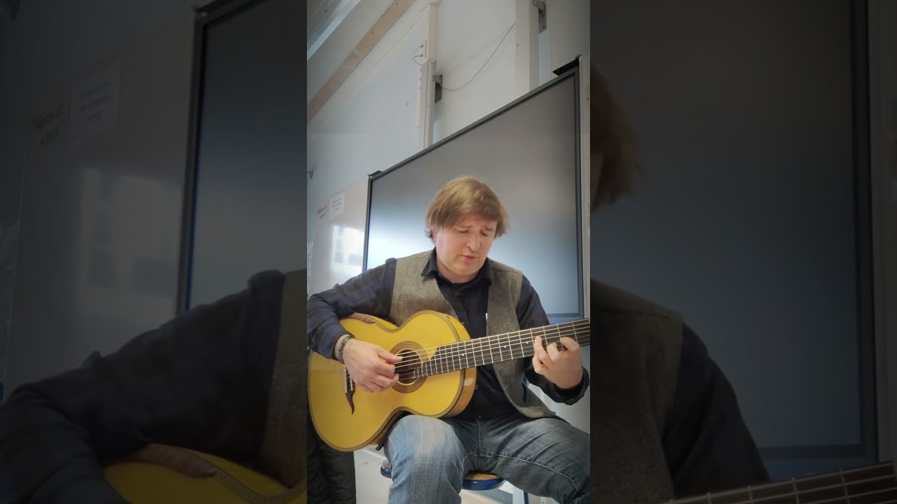 "Ваше благородие" на семиструнке