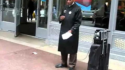 Samuel Chambers - preaching on the streets of Chic...