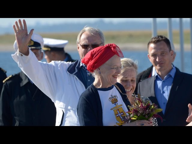 Dronning Margrethe og prins Henrik på - YouTube