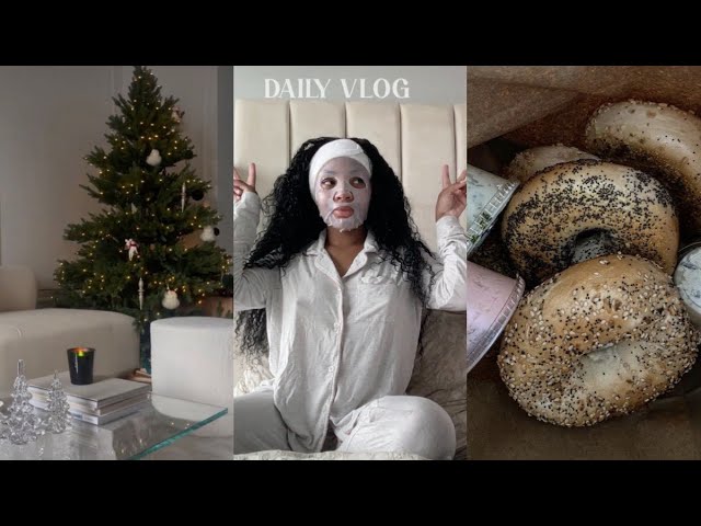 Living Alone In NYC | Putting Up The Tree, Learning How to Cook, A Day A Home | VLOGMAS DAY 3
