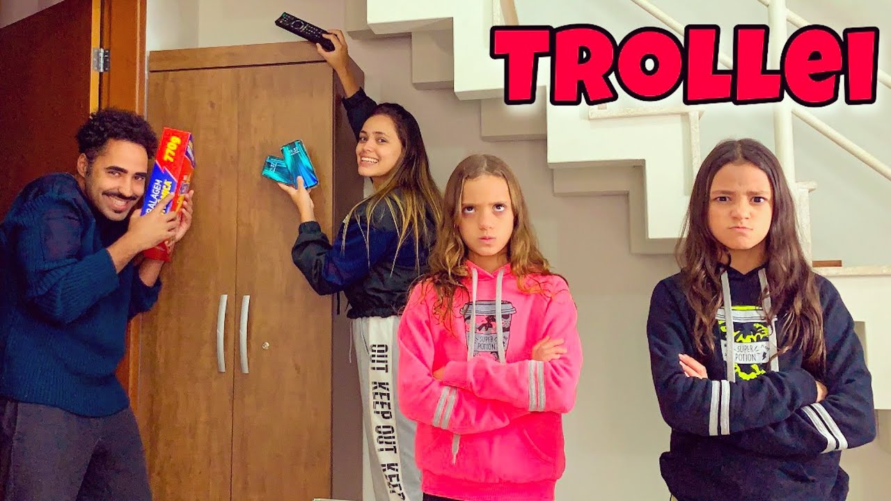 ESCONDENDO TUDO DAS MENINAS POR 24 HORAS