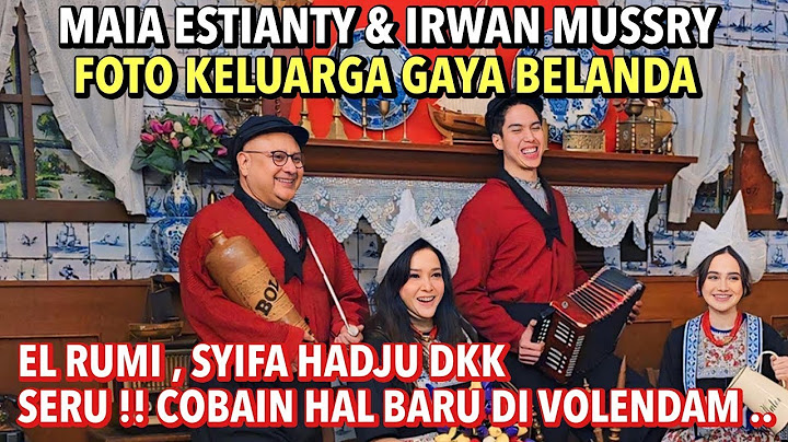 EL RUMI & SYIFA HADJU, MAIA ESTIANTY & IRWAN MUSSRY, FOTO KELUARGA BERGAYA ALA BELANDA DI VOLENDAM