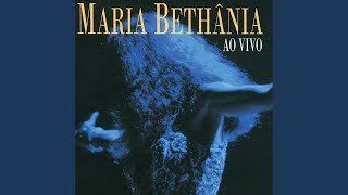 Video thumbnail of "Maria Bethânia - Meu Primeiro Amor (Live)"