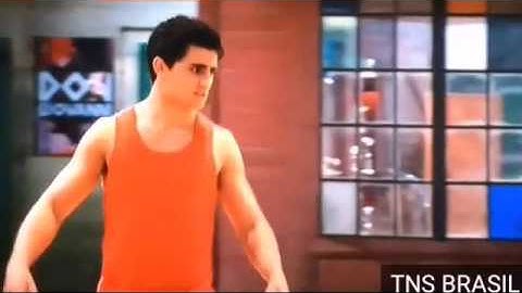 James and Alfie practicing the duet (4x29)