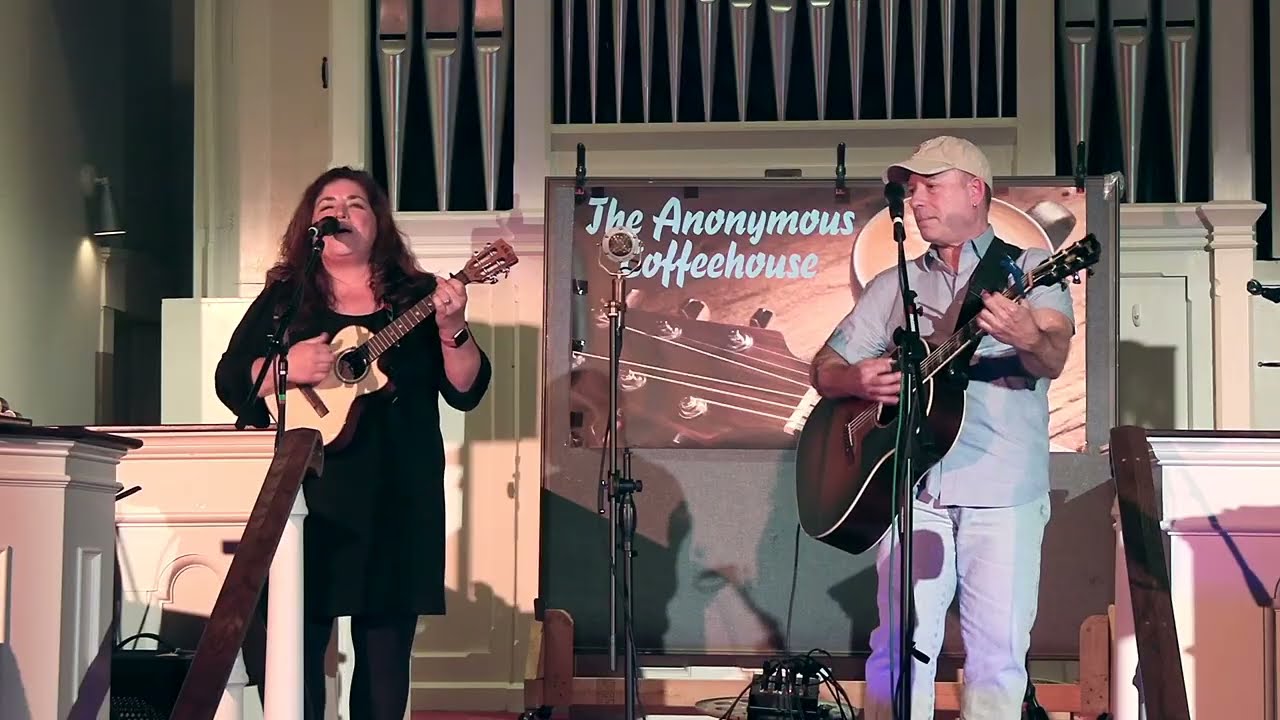 TWANGTOWN PARAMOURS - 