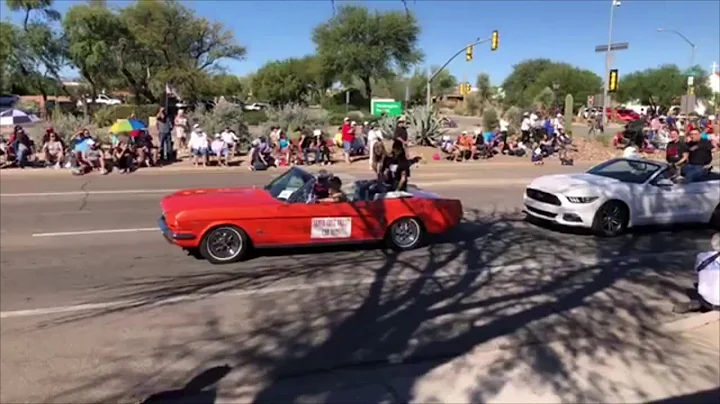 The Country Fair White Elephant 2018 Parade