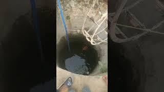 Kuwa Me Bathing Krte Huwe