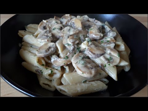 Vidéo: Pâtes Aux Champignons Et Sauce Crémeuse