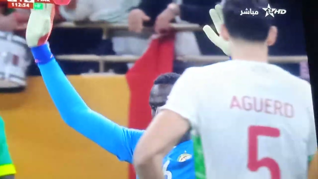 في الذاكرة لحظة تضيع دياز لضربة جزاء شاهد غضب الجمهور المغربي والرياليين على دياز #ااجميع#### #ALL#