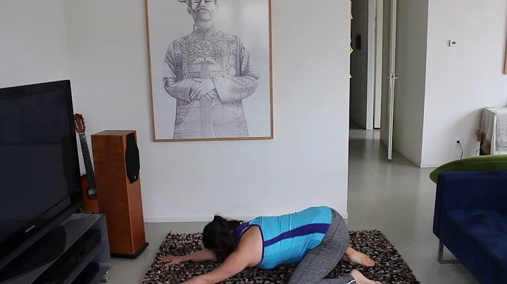 Singing While doing Yoga 3:  The child's pose + Do...