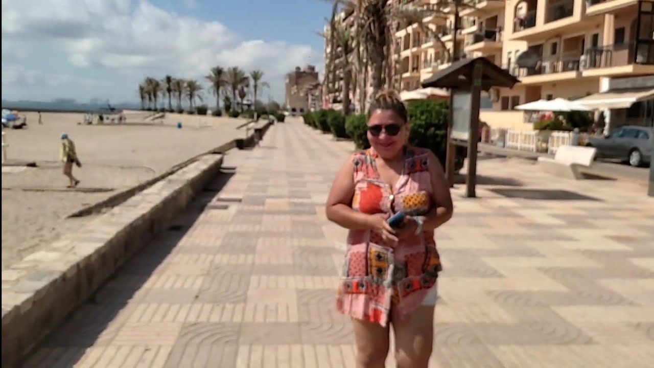 PORT SAPLAYA🇪🇸 Un día de playa y piscina con mi amiga Jaquelin.