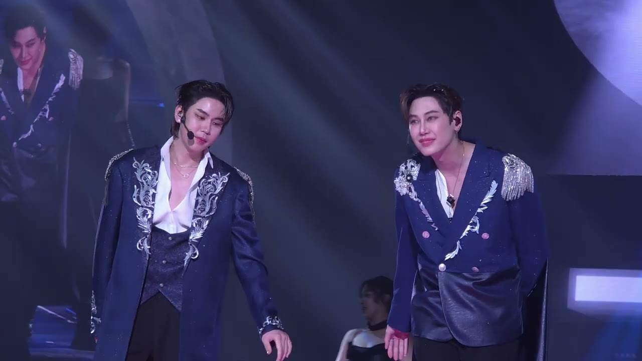 งานเต้นรำในคืนพระจันทร์เต็มดวง -BounPrem 