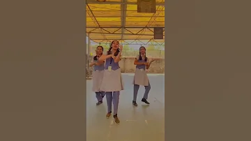 💃Dholida | Gangubai Kathiyawadi 🔥School Girls dancing  #bindasskavya #shorts