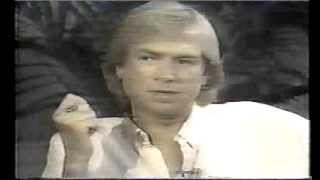 Justin Hayward on CNN Showbiz Today, 1988