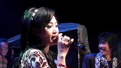NGIDAM SARI RIA ANDIKA AMELIA LIVE GUYANGAN NGRAWAN