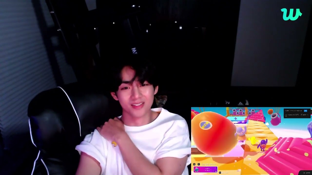 ENG SUB BTS V TAEHYUNG WEVERSE LIVE 20221115 V PLAYING GAME ON WEVERSE LIVE