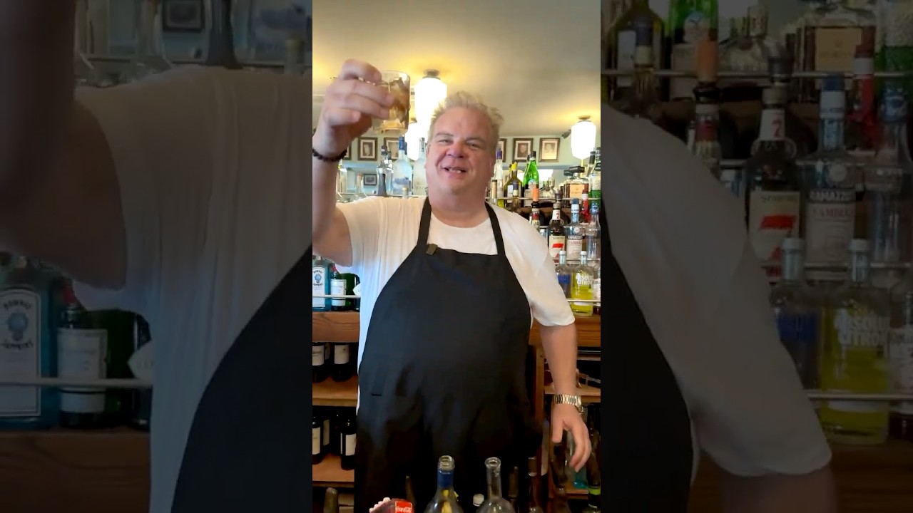 Выпейте "музо" и приходите на мои выступления! 