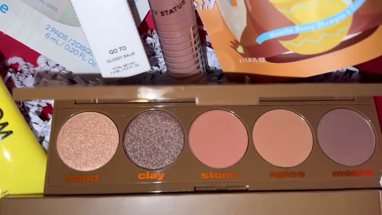 Allure beauty box December 2025 happy holidays. 