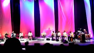 Video voorbeeld van "Vicente Amigo - Río de la Seda - Directo concierto Córdoba 21/09/2013 Disco Tierra (4/6)"