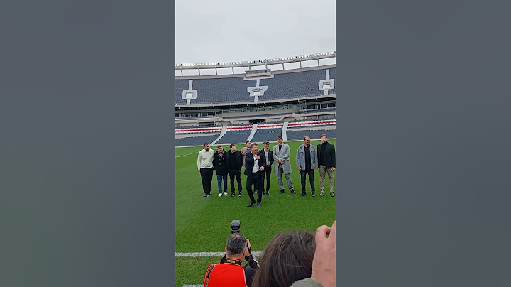 EL MOMENTO DE LA PRESENTACIÓN DE MARCELO GALLARDO COMO NUEVO DT DE RIVER PLATE