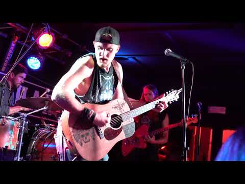 "Kyotes" LIVE by Jackson Dean & the Outsiders at Hotel Charles opening for Sam Grow