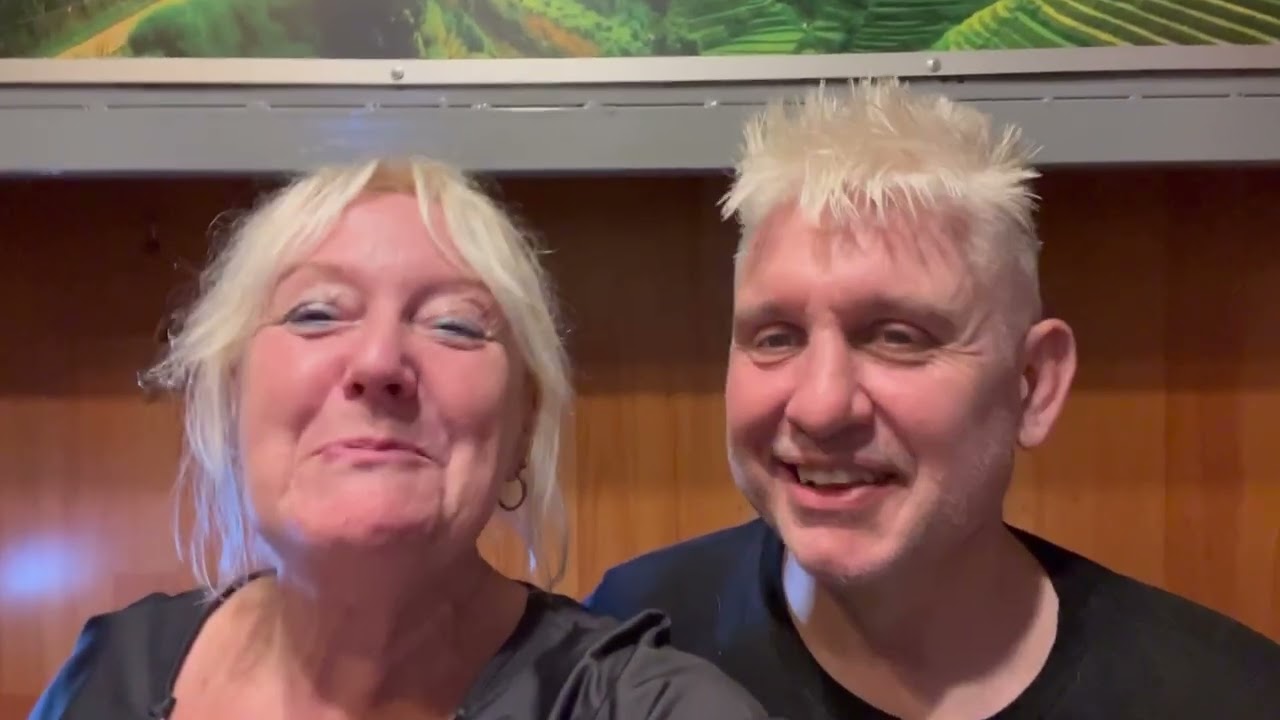 Hanoi to Sapa Damitrans Express Overnight Sleeper Train