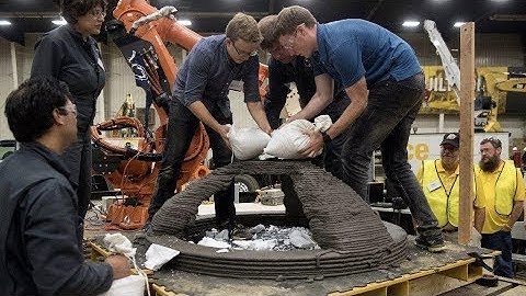 NASA  bradley university hope to make 3 d printed habitats on mars and earth
