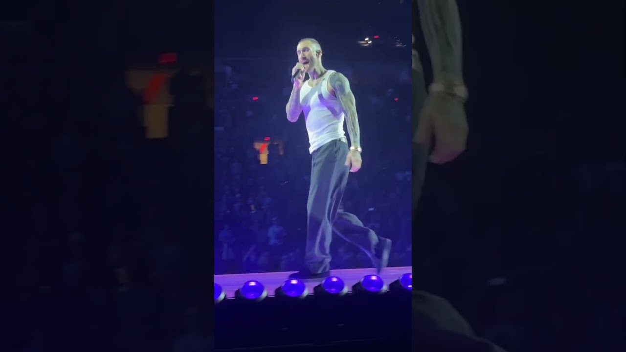 10-23-25 - Maroon 5 - Medley - Live in Portland, Oregon. Moda Center.