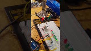 Arduino Project Handbook - LED Bar Graph
