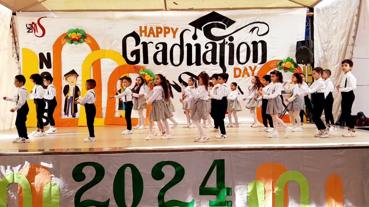 استعراض عم حمزة