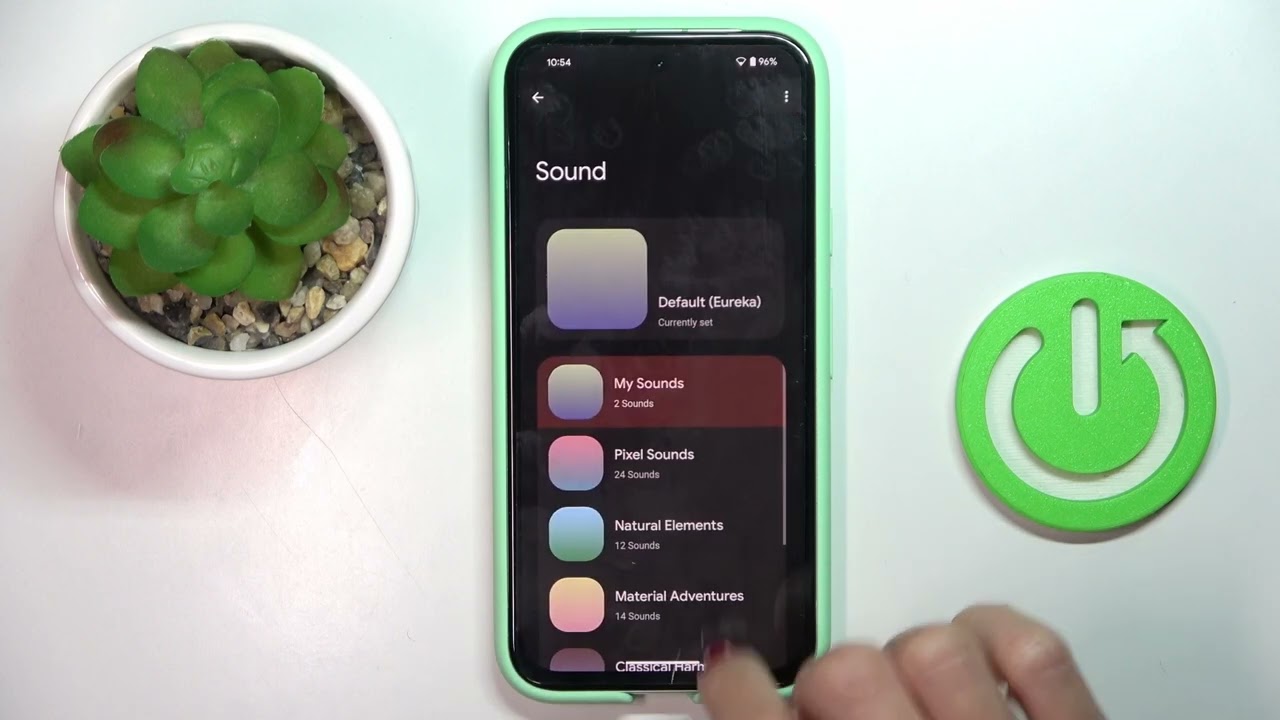 How to Change Voicemail Notification on Google Pixel 8a?