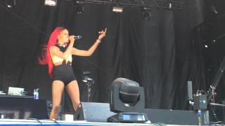 Ice Princess - Azealia Banks - Live at Île Soniq