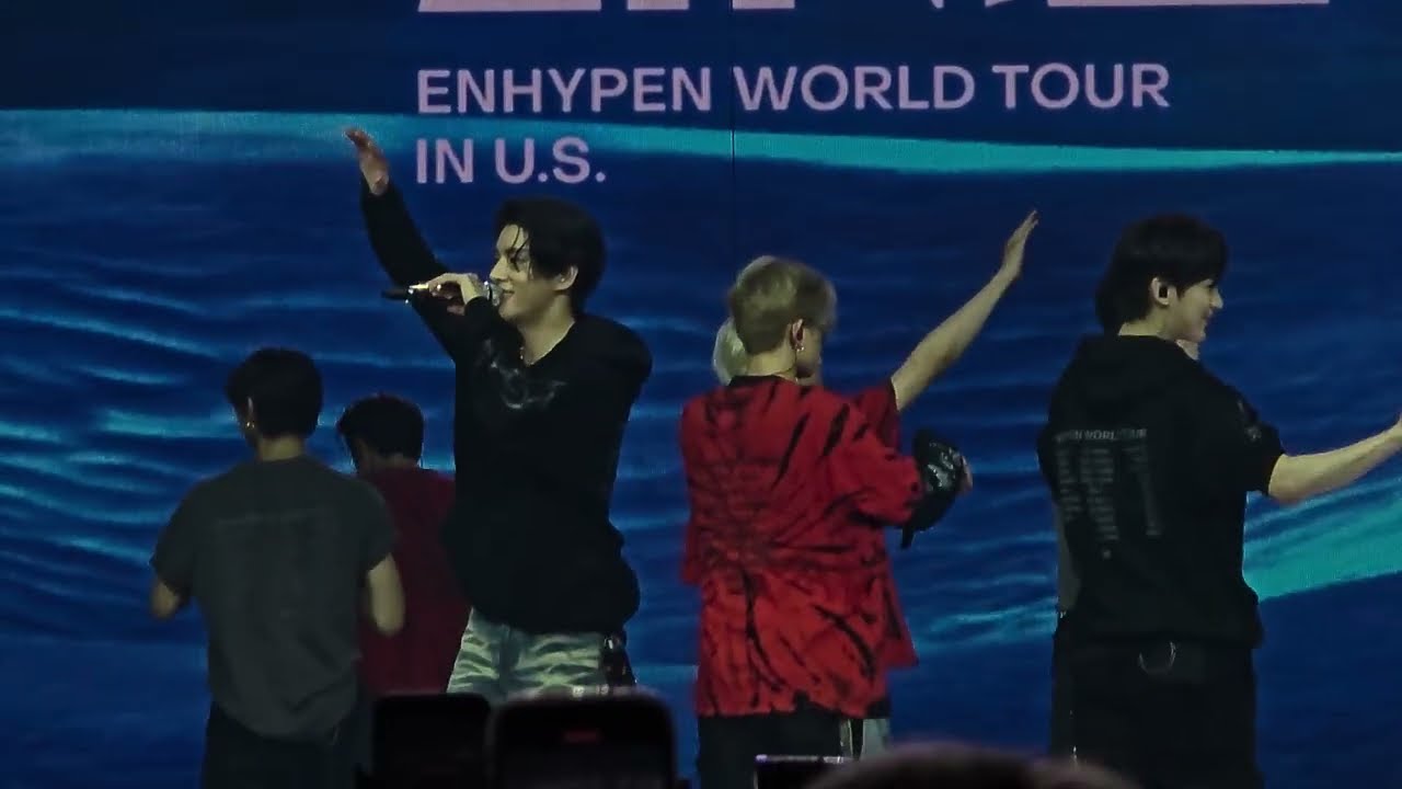 [FANCAM] ENHYPEN (엔하이픈) WTL in HOUSTON D2 - Sunghoon solo+BTHB (DOUBLE ENCORE ver)+last goodbyes