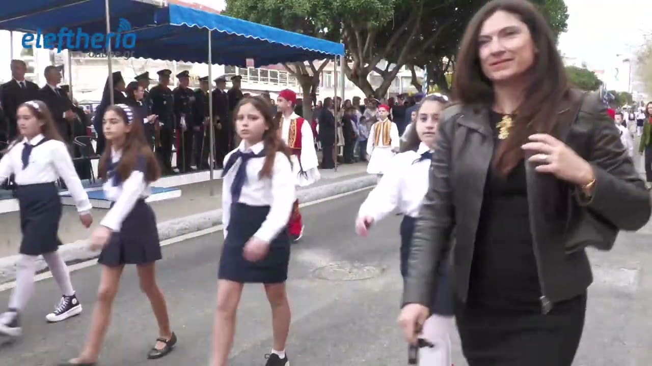 H παρέλαση της 25ης Μαρτίου στην Καλαμάτα