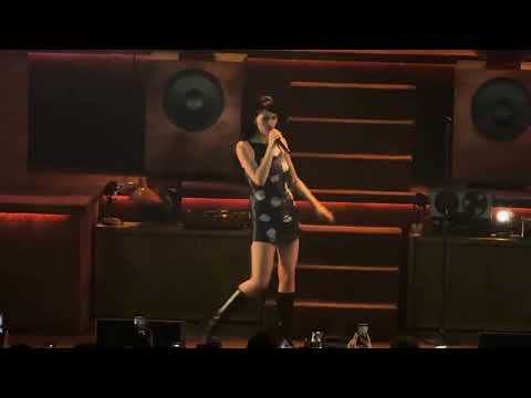 Sienna Spiro-He's Not My Baby, I'm His (new song) @ Roundhouse, Camden, 19th May 2026