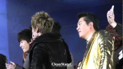 Fancam 111231 MBC EunHyuk DongHae SiWon SuperJunior