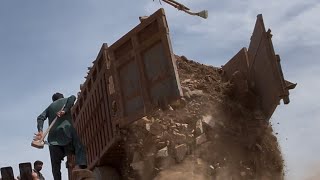 🔥“HEAVY BOULDERS CRUSHING Moments Caught On Camera (MOST INTENSE DRAMA EVER)”