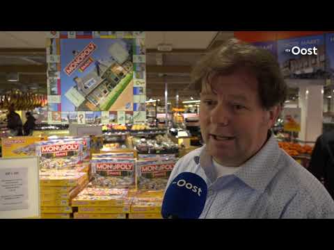 Geen Kalverstraat en Blaak, maar Weidelaan en Almelosestraat: Raalte heeft eigen Monopoly-spel