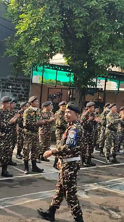 Hari hari esok adalah milik kita banser ansor akan slalu berjaya